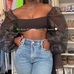 Illusion Crop in Black